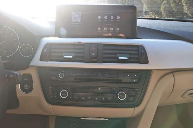 Used BMW 3 Series 2015 320Li Luxury Edition Fashion Model