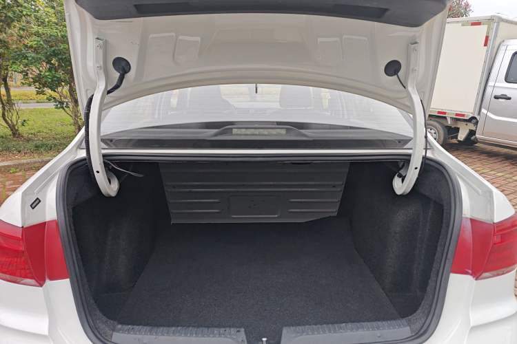 Used Volkswagen Santana 2019 1.5L Automatic Fashion Edition China VI
