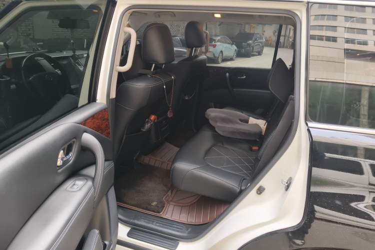 Used Nissan Patrol 2017 4.0L Parallel Import Left Rear Seat