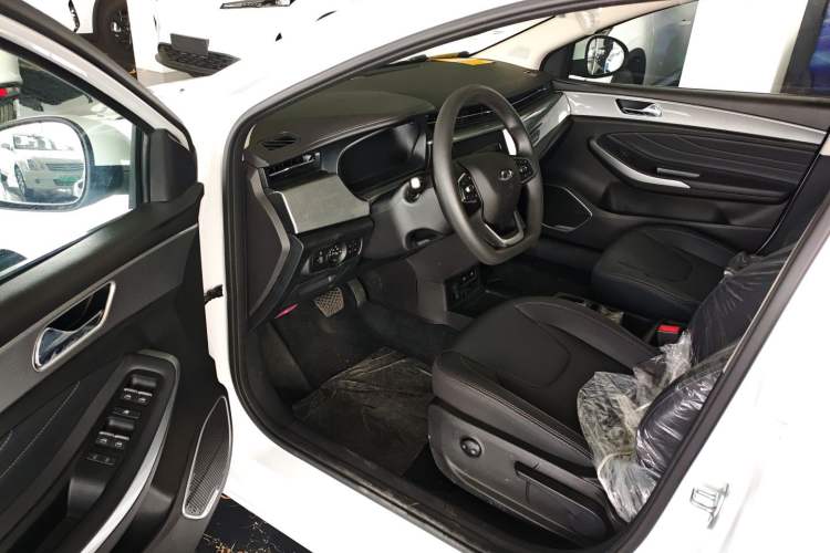 Used Chery New Energy Arrizo e 2024 405km Travel Edition Driver Seat