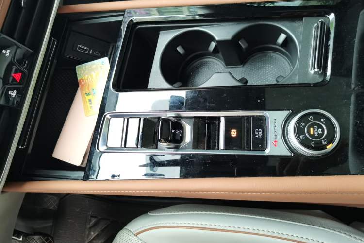 Used Volkswagen Teramont 2023 380TSI Four-Wheel Drive Prestige Luxury Edition Gear Lever