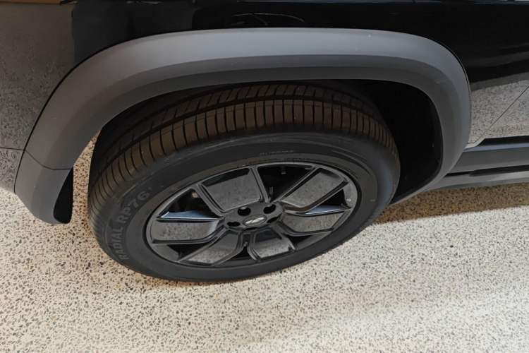 Used Chery Fulwin X3 Plus 2025 Model 401 Two-Wheel Drive Smart Leading Edition
