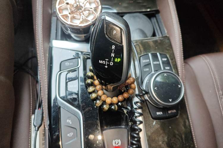 Used BMW 5 Series 2020 525Li M Sport Package