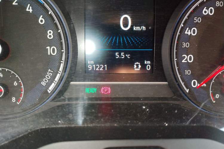 Used Volkswagen Passat New Energy 2019 430 PHEV Hybrid Elite Edition Odometer Close Up