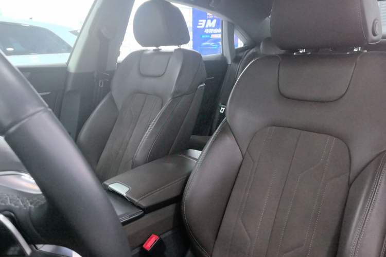 Used Audi A7L 2024 45TFSI S-line Dream-Building Edition Flow Crystal Package