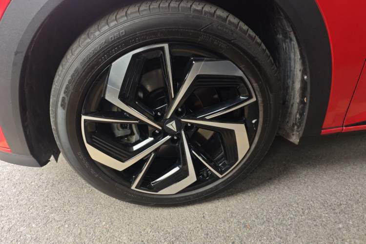 Used Deepal S07 2024 215Max Qiankun Intelligent Driving ADS SE Range-Extended Version