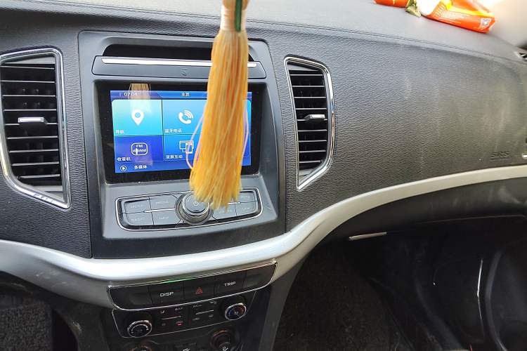 Used Geely Auto Vision 2017 1.5L Manual Happiness Edition
