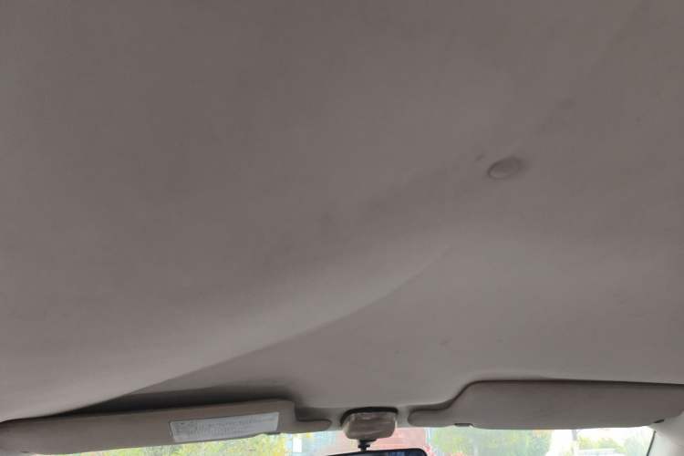 Used FAW Senya S80 2013 1.5L Manual 5-Seat Urban Fashion Edition Headliner