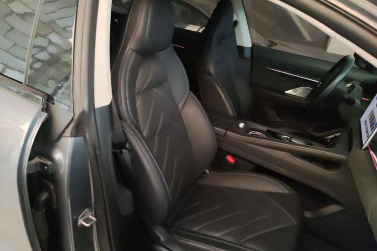 Used Zeekr 001 2023 WE Edition 86 kWh
