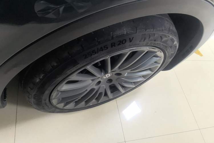 Used Leapmotor C11 2023 Pure Electric 500 Smart Edition Right Rear Wheel Hub