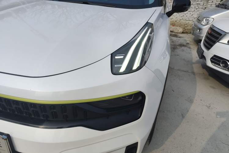 Used Lynk & Co 05 2020 2.0TD Two-Wheel Drive Shine Halo
