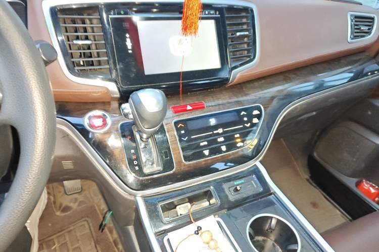 Used Honda Odyssey 2017 2.4L Luxury Edition Audio And AC Panel