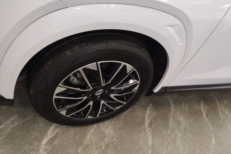 Used GAC Trumpchi GS4 2024 MAX 1.5T Flagship Edition Exterior 4