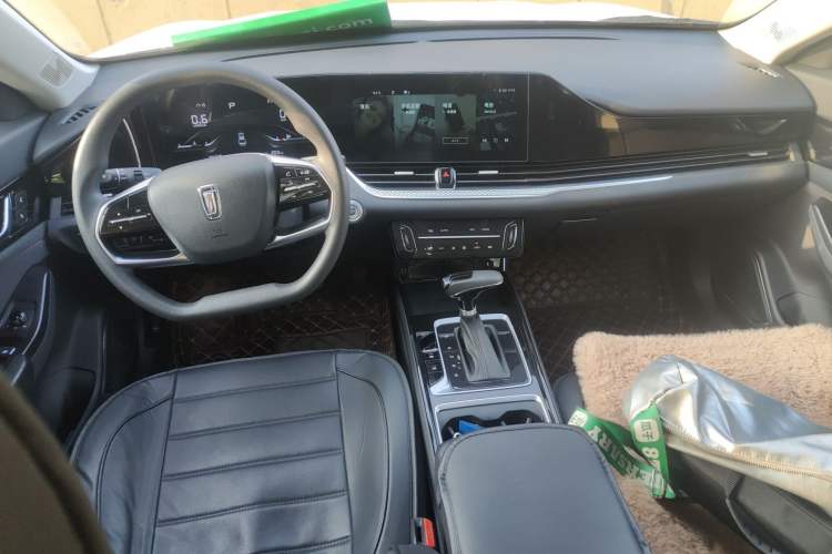 Used Bestune B70 2021 1.5T Automatic Enjoyment Model Center Console