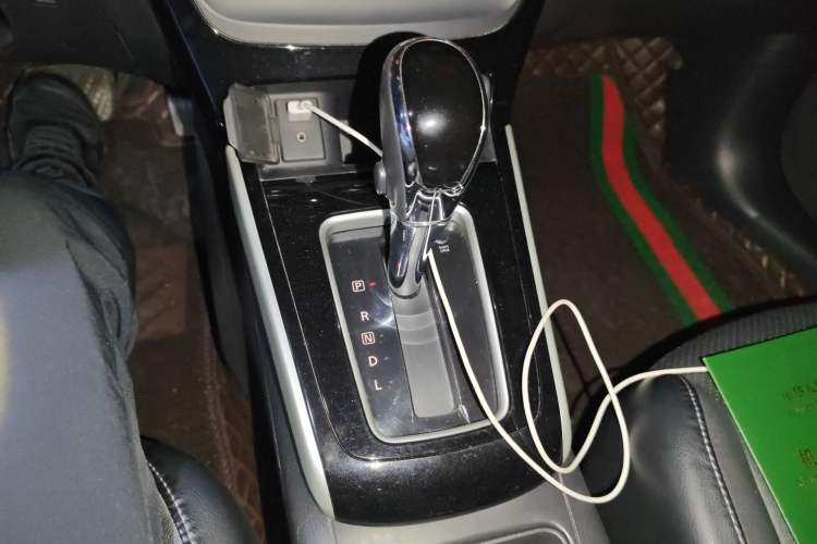 Used Nissan Sylphy 2018 1.6XV CVT Deluxe Edition Gear Lever