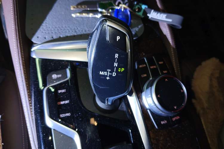 Used BMW 5 Series 2020 525Li Luxury Package
