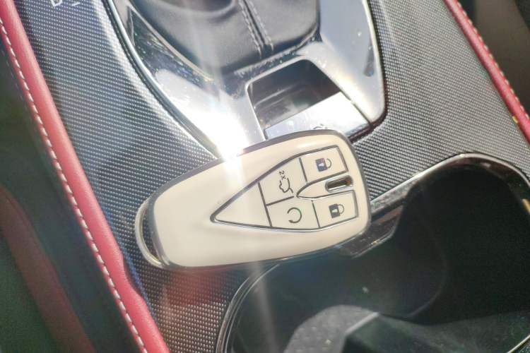 Used CHANGAN OSHAN X5 2021 1.5T DCT Flagship Edition Interior 1