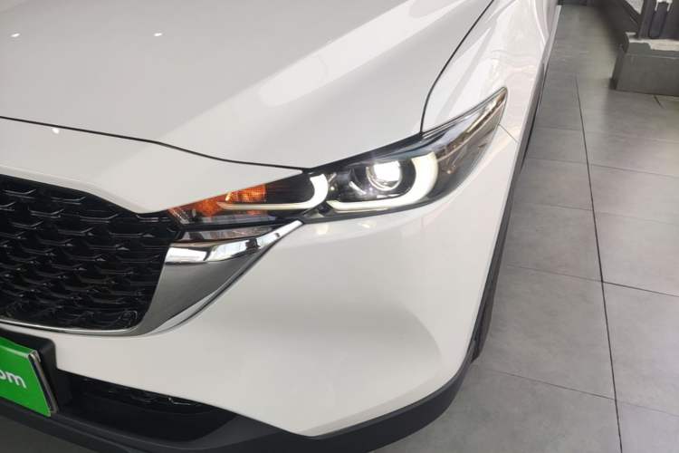 Used Mazda CX-5 2025 2.0L Automatic Two-Wheel Drive Comfort Version Left Front Headlight