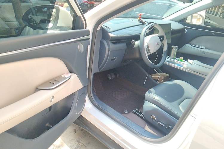 Used ARCFOX Alpha T5 2025 520 PRO
