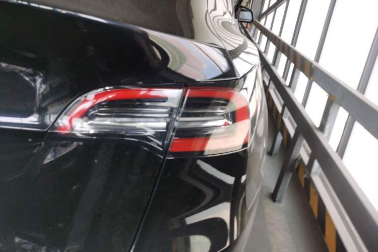 Used Tesla Model Y 2021 Standard Range Rear-Wheel Drive Version