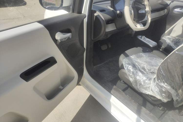 Used CHANGAN NEVO Lumin 2025 301km Honey Dew Edition Driver Seat