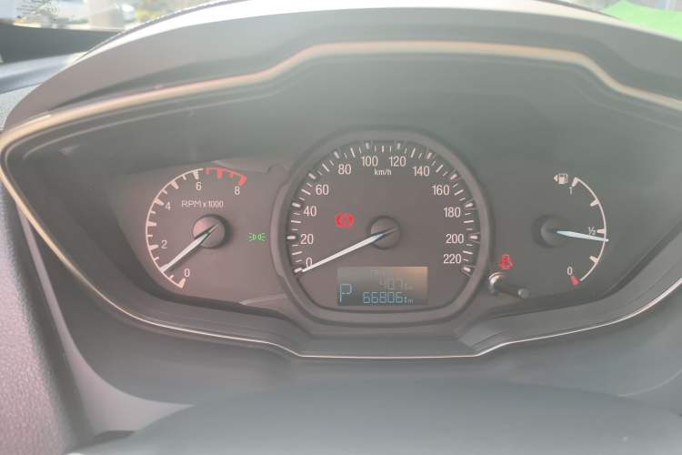 Used Ford Escort 2015 1.5L Automatic Comfort Edition
