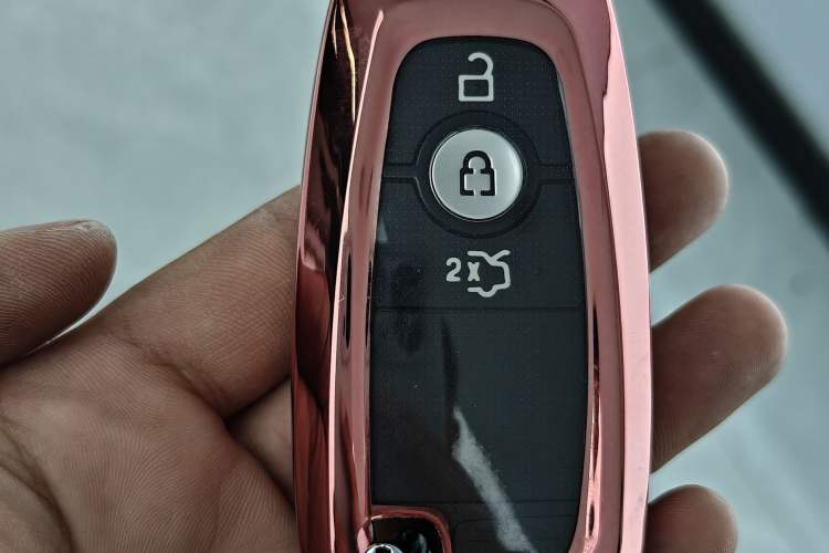 Used Ford Escort 2021 1.5L Automatic Diamond Edition
