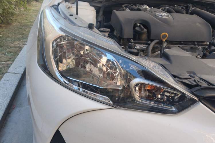 Used Toyota YARiS L Zhi Xiang 2021 1.5L CVT Leading Edition Right Front Headlight