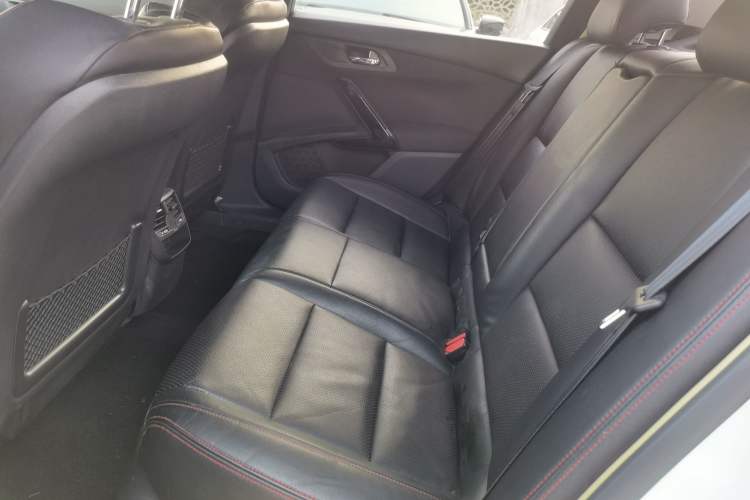 Used Peugeot 508 2015 2.0L Automatic Zhiyi Edition Left Rear Seat