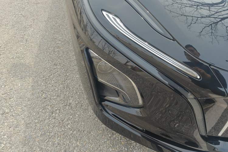 Used Hongqi E-QM5 2023 560km PLUS Right Front Headlight