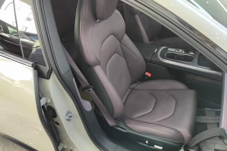 Used Xiaomi Auto SU7 2024 Rear-Drive Long-Range Intelligent Driving Version