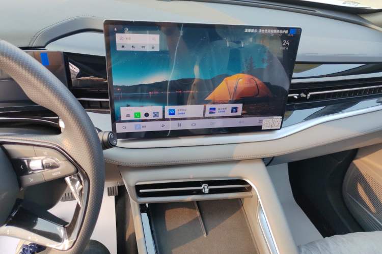 Used Geely Auto Emgrand X7 Sport 2026 Model 1.5TD Aspirational Audio And AC Panel