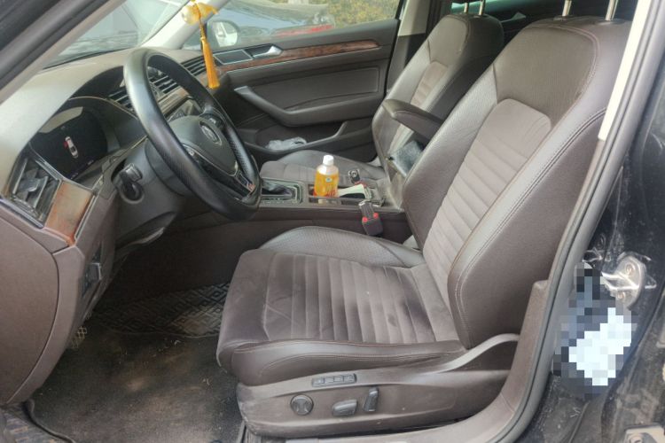 Used Volkswagen Magotan 2018 330TSI DSG Luxury Model Left Front Seat