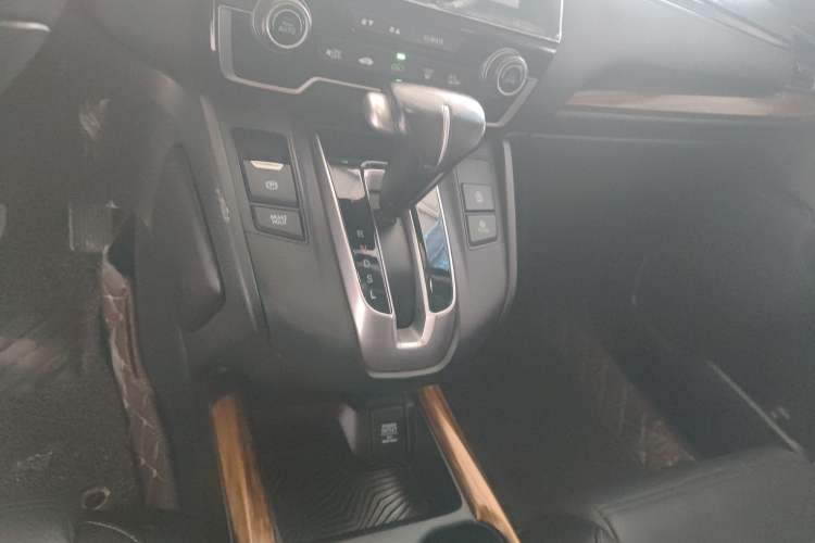 Used Honda CR-V 2017 240TURBO CVT Front-Wheel Drive Fashion Edition
