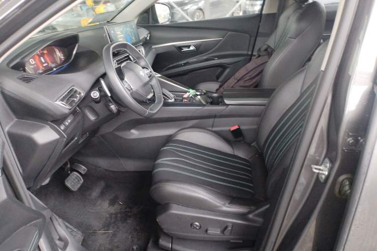 Used Peugeot 4008 2021 360THP Technology Edition Left Front Seat