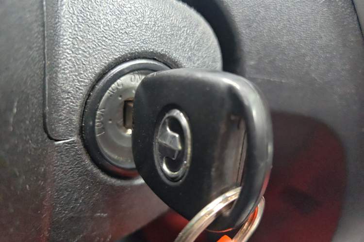 Used Great Wall M4 2012 1.5L Manual Luxury Version Vehicle Key