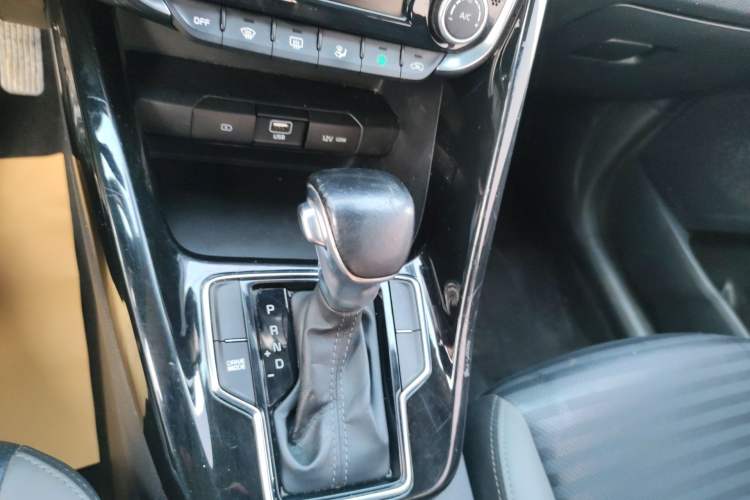 Used Kia Sportage R 2019 2.0L Automatic Smart Luxury Edition
