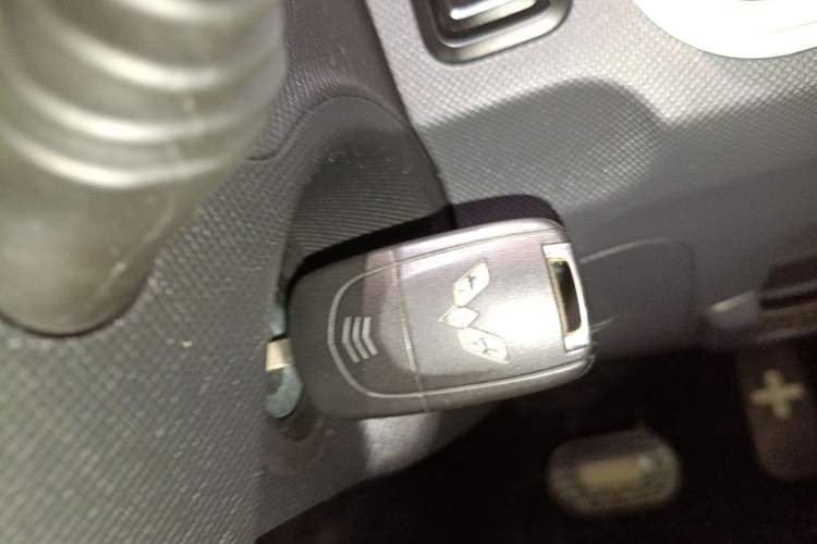 Used Wuling Hongguang MINIEV 2022 Macaron Premium Model – Lithium Iron Phosphate Interior 1