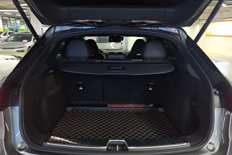 Used Lynk & Co 02 Hatchback 2022 2.0TD Pro