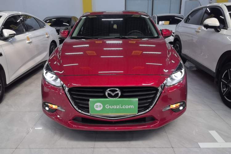 Used Mazda 3 Axela 2019 Cloud-Controlled Sedan 1.5L Automatic Luxury Model China VI Standard