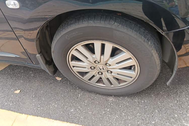 Used Honda Accord 2013 2.0L SE Right Front Wheel Hub