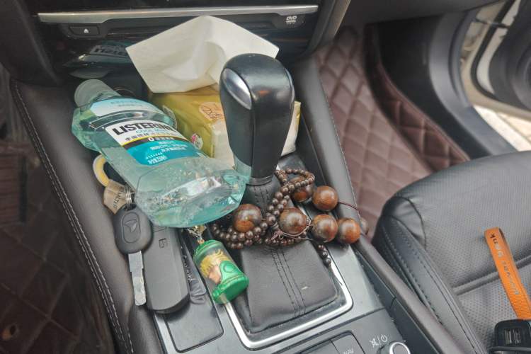 Used Mazda Atenza 2015 2.0L Blue Sky Luxury Edition
