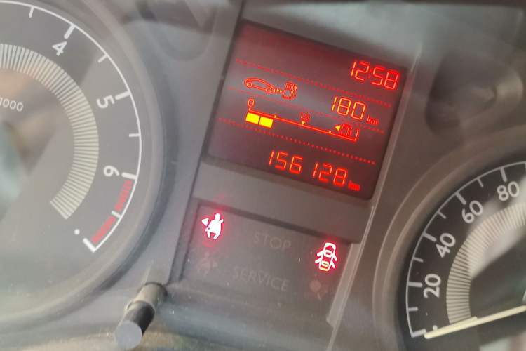 Used Peugeot 301 2014 1.6L Manual Comfort Edition Odometer Close Up