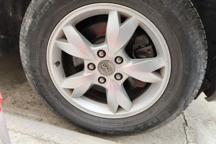 Used BYD S6 2011 2.0L Manual Luxury Version