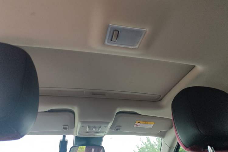 Used Buick Encore 2017 18T Automatic Two-Wheel Drive Urban Elite Model Headliner