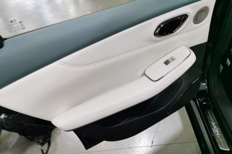 Used AION S MAX 2024 80 Star Edition Ternary Lithium
