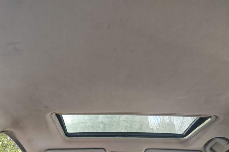 Used FORTHING Joyear X5 2015 1.6L Manual Luxury Model
