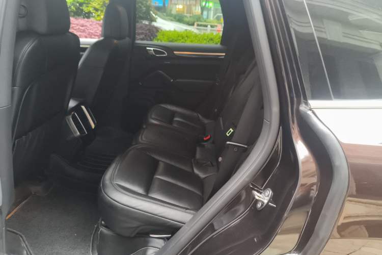 Used Porsche Cayenne 2015 Cayenne 3.0T Left Rear Seat