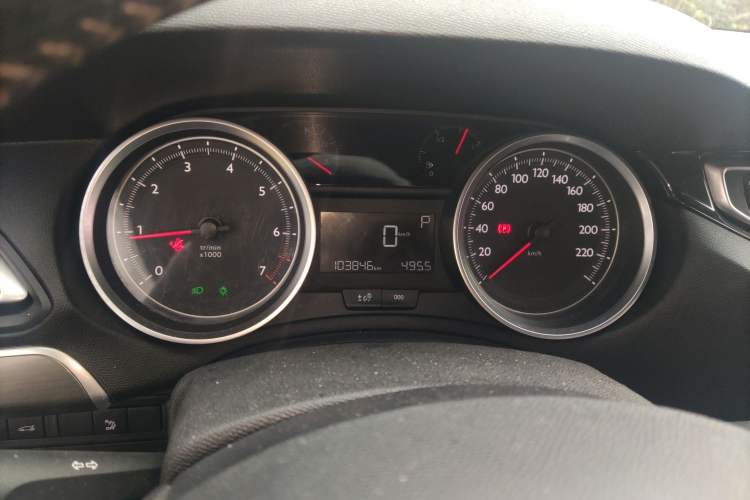 Used Peugeot 408 2016 1.6T Automatic Luxury Edition Instrument Cluster