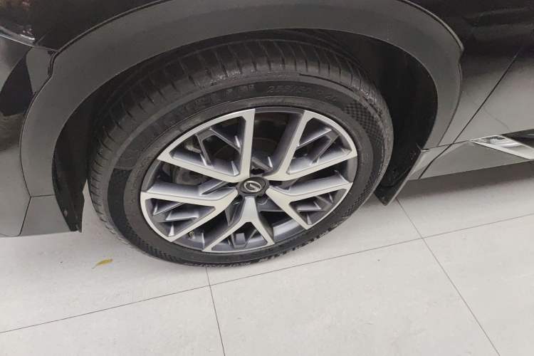 Used GAC Trumpchi GS8 2025 Linghang Series 2.0 TGDI Two-Wheel-Drive Luxury Edition 5 Seats
